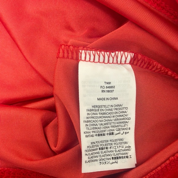 Boden Velvet Tee Shirt in Salsa Women’s 8 - Picture 6 of 6
